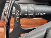 Maserati Quattroporte – Restauro completo delle plastiche appiccicose - Il paddles di sinistra. (DOPO)