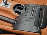 Maserati Quattroporte – Restauro completo delle plastiche appiccicose - Le plastiche sul tunnel centrale. (DOPO)