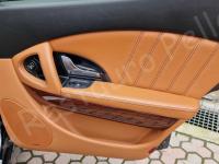 Maserati Quattroporte – Restauro completo delle plastiche appiccicose - Pannello porta posteriore destro. (PRIMA)